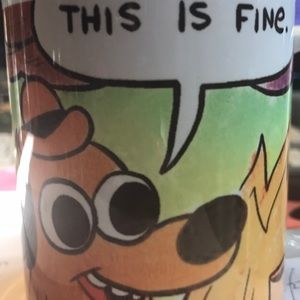 Meet your Posher, Larissa